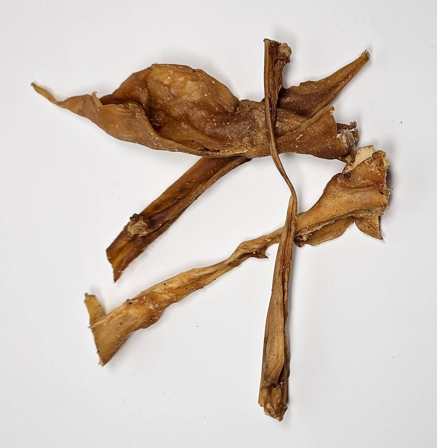 Forhåndssalg 10%, utsending fra uke 33/34! Spirit of Wild chews goat scalp (Oversettelse kommer)