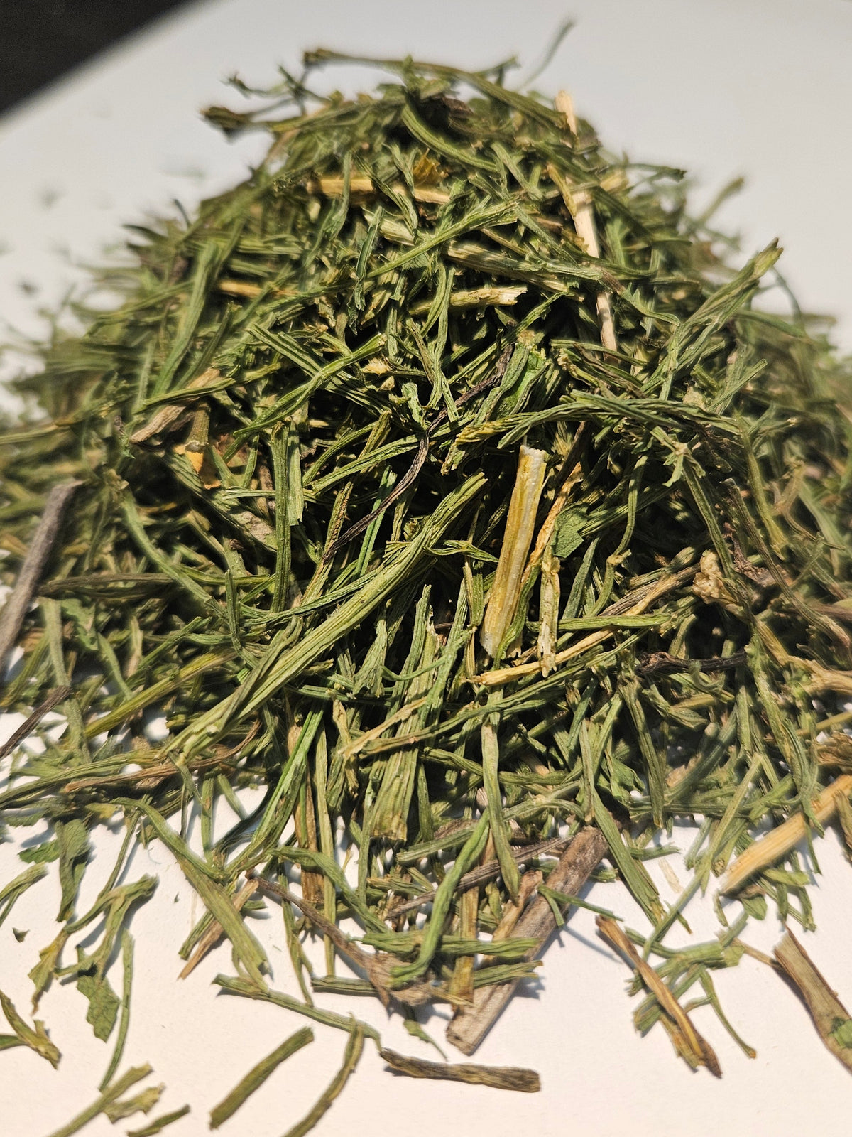Utgående vare, 50% rabatt! Tørkede stilker av selleri. 100% naturlig råvare, ingen tilsetninger.