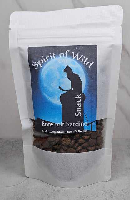 Forhåndssalg 10%, utsending fra uke 33/34! Spirit of Wild Cat Duck with Sardine (Oversettelse kommer)